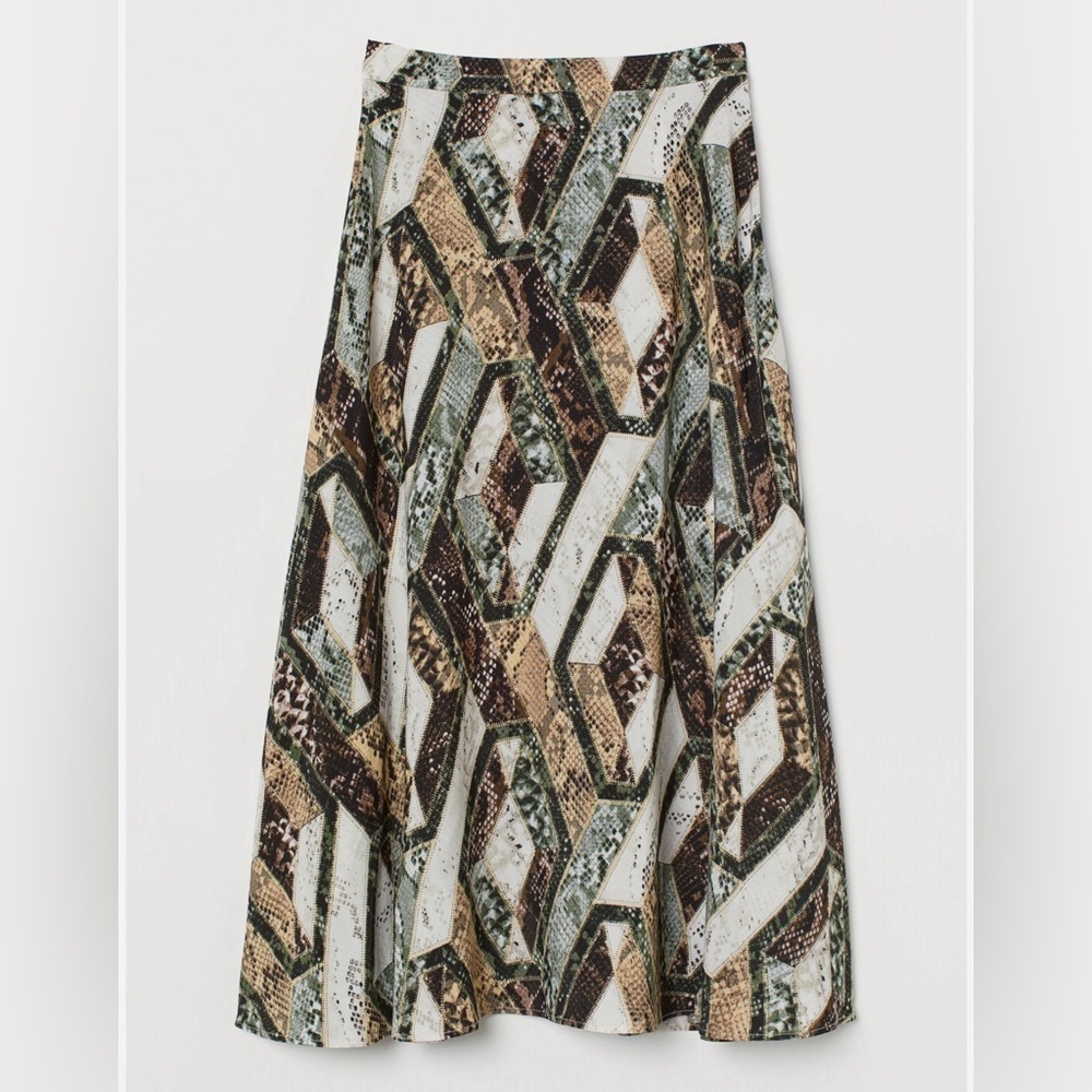 H&M A-Line Skirt with Geometric Design